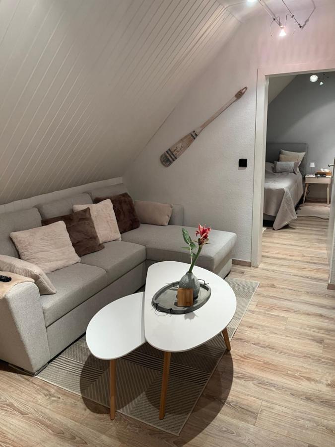 Sandys-Beachhouse Em 2024 Stadion -16 Fahrminuten Ferienwohnung Abtei Brauweiler Business Kueche Klima Parken Relax Travel Work Koeln Naehe Pulheim Extérieur photo