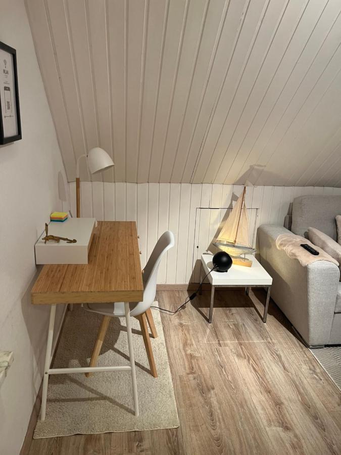 Sandys-Beachhouse Em 2024 Stadion -16 Fahrminuten Ferienwohnung Abtei Brauweiler Business Kueche Klima Parken Relax Travel Work Koeln Naehe Pulheim Extérieur photo